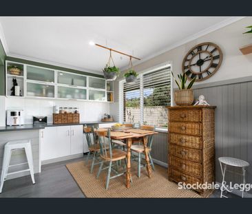 12 Amaroo Drive, Churchill, Vic 3842 - Photo 1