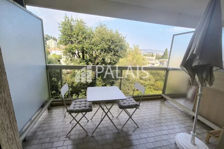 Studio Meublé ETUDIANT SEPTEMBRE FABRON 800 € - Photo 4