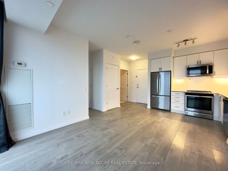 For Lease - 7895 Jane Street Unit# 2014, Vaughan, Ontario - Photo 5