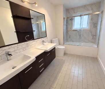 LIBRE -- Grand 5.5 Rénové & Lumineux appartement / logement à louer... - Photo 2