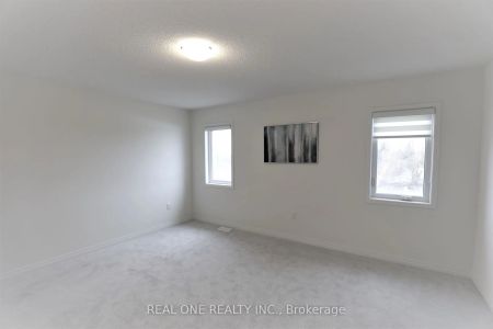 Property For Lease | W9247824 - Photo 4