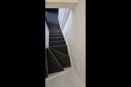 1 Bed Terraced House, Aviary Mount, LS12 - Photo 3