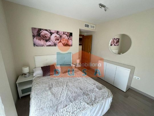 ALQUILER PERSONAL SANITARIO | 1.100 €, 77 m² - Photo 1