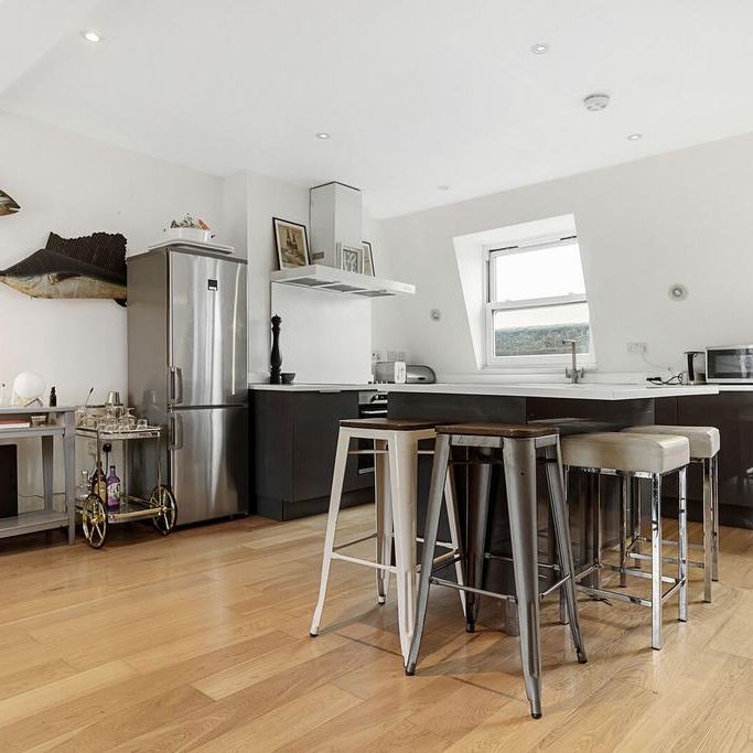 2 bedroom flat to rent - Photo 1
