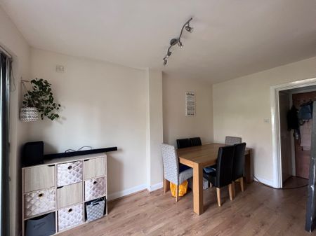 Summerfield Road, Solihull - Photo 2