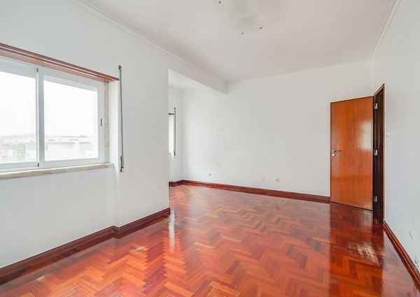 Apartamento T3 em Lisboa