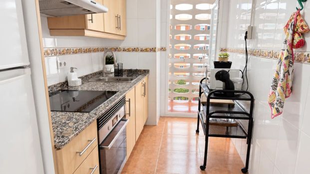 3-bedroom apartment for rent in Benimaclet, all bills included - Foto 1