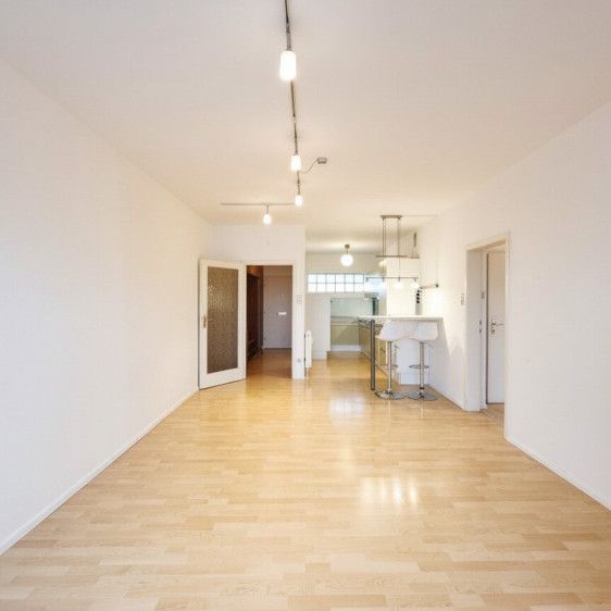 65 m² Wohnfläche + 2 Abstellräume | 4. OG mit Lift | Sofortbezug - Photo 1