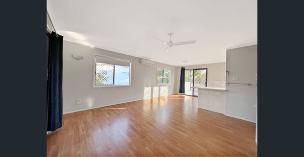 Welcome to 20 Saunders Street, Point Vernon! - Photo 1