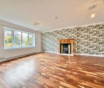 4 bedroom detached house to rent - Photo 3