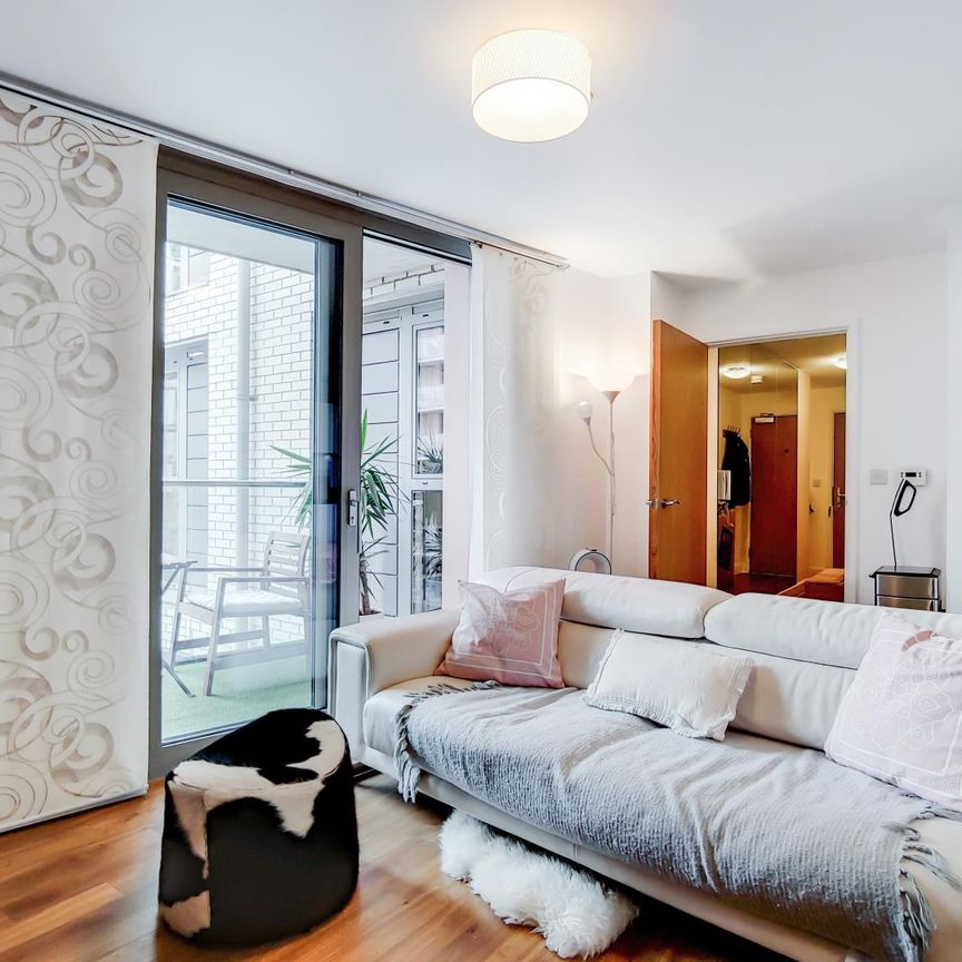 Apartment To Let - Photo 1