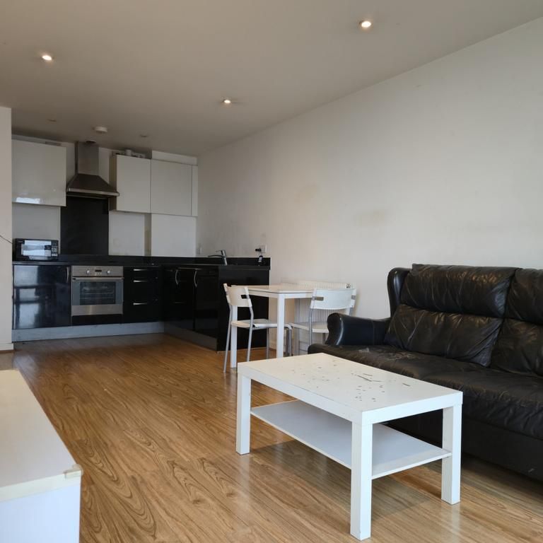 1 bedroom flat to rent - Photo 1