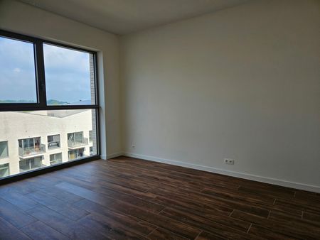 Appartement met 3 slaapkamers, terras en kelderberging - Photo 4