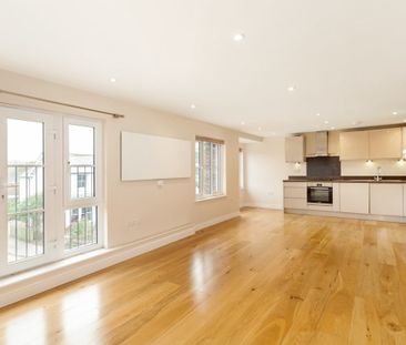 2 bedroom flat to rent - Photo 3