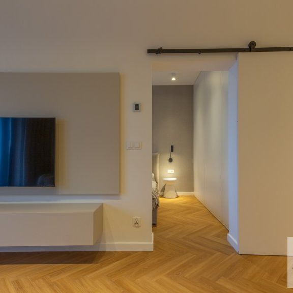 C.O. podłogowe, balkon, garaż | 1-sza Dzielnica - Zdjęcie 1