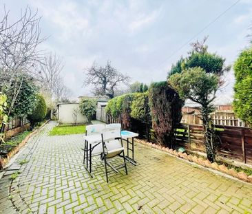 Princes Avenue N13, Property for rent - Photo 3