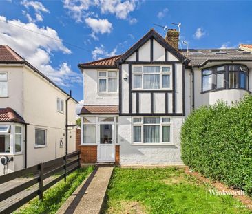3 bedroom end of terrace house to rent - Photo 1