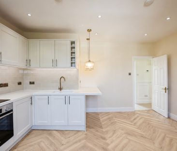 3 Bed Flat, Merton Road, SW19 - Photo 6