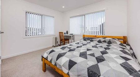 Four Bedroom in Sought After Rototuna - Photo 3