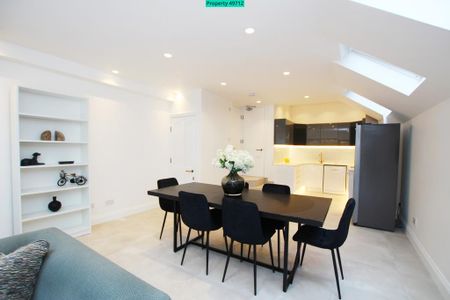 6 bedroom terraced house to rent - Photo 2