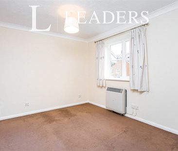 2 bedroom house to rent Court Road, Lewes, BN7 - Photo 1