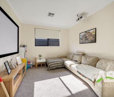 Spacious Modern Family Home Packed With Comfort and Convenience - Photo 2