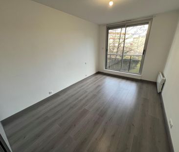 Location Appartement 3 pièces 75m² CHAMALIERES 63400 - Photo 6