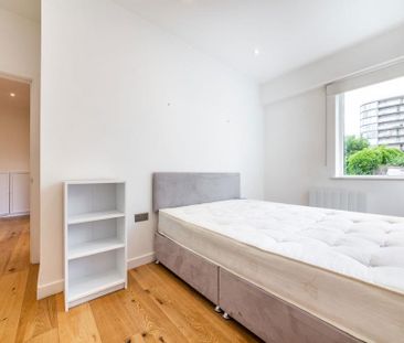 3 bedroom flat to rent - Photo 4