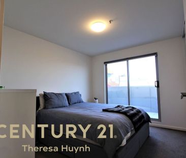 2 Bedroom Fully Furnished in Central Springvale - Photo 3