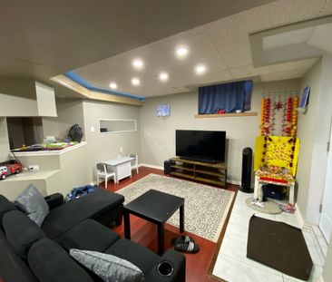 For Lease - 622 Chartwell Court Unit# BSMT, Pickering, Ontario - Photo 3