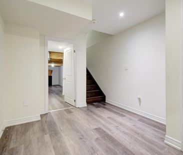 For Lease - 1369 Farmstead Drive, Milton, Ontario - Photo 4