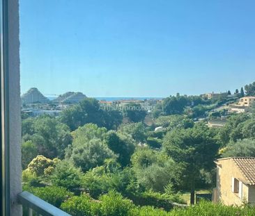 Location Appartement 2 pièces 33 m2 à Villeneuve-Loubet - Photo 2