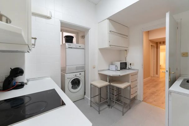 Calle de Ayala, Madrid, Community of Madrid 28001 - Photo 1