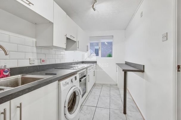 2 bedroom maisonette to rent - Photo 1