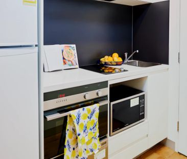 Signature Plus Studio Apartment–Views with Balcony - Photo 5