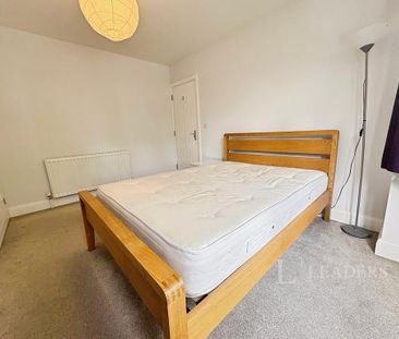 1 bedroom in a house share to rent - Photo 6