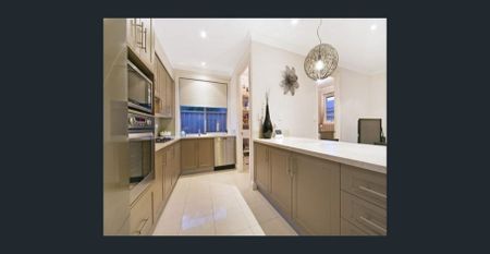 Stylish, Low-Maintenance Home Ready to Move In - Photo 4