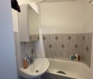 Location Appartement 3 pièces 40m² LILLE 59000 - Photo 6