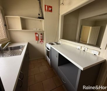 Residential Accommodation with a Flexible Floor Plan - Suit Mining ... - Photo 1