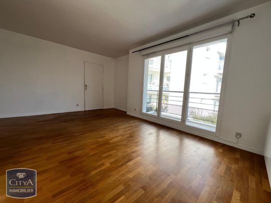 Location Appartement 2 pièces 45m² ST CYR L ECOLE 78210 - Photo 1