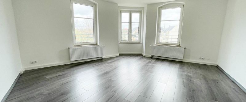 Frisch saniert – Moderne 3-Raum-Dachgeschosswohnung in Aue zu vermieten - Foto 1