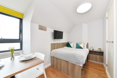 Studio to rent - Photo 5