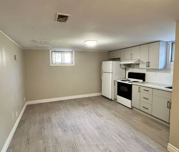 Detached Home For Lease | E8139326 - Photo 4