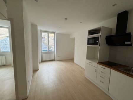 Location Appartement 2 pièces 30m² MONTMORILLON 86500 - Photo 3
