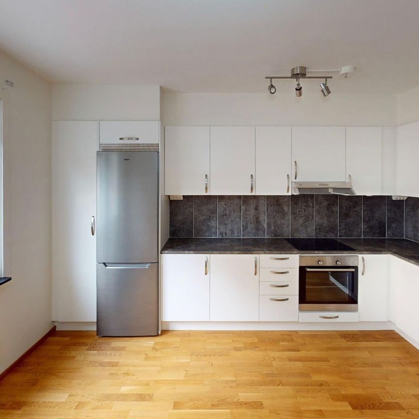 Sommarrogatan, Eskilstuna - Photo 1