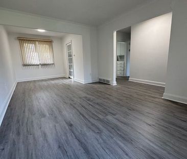 For Lease - 163 Newton Drive, Toronto, Ontario - Photo 2