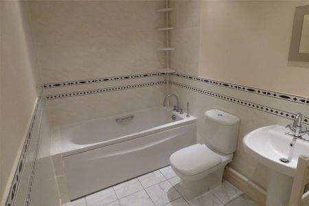 2 bedroom apartment to rent - Photo 5