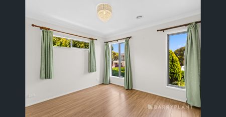 Luxury awaits! - Photo 5