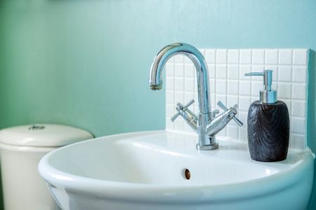 3 Bed Terraced House, Madden Close, NG5 - Photo 3