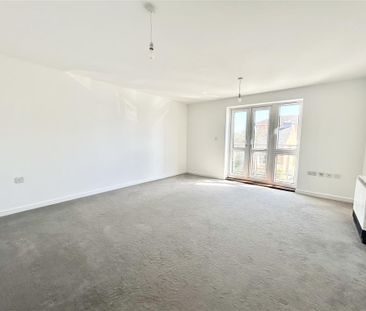 Hawkeswood Road - Photo 1